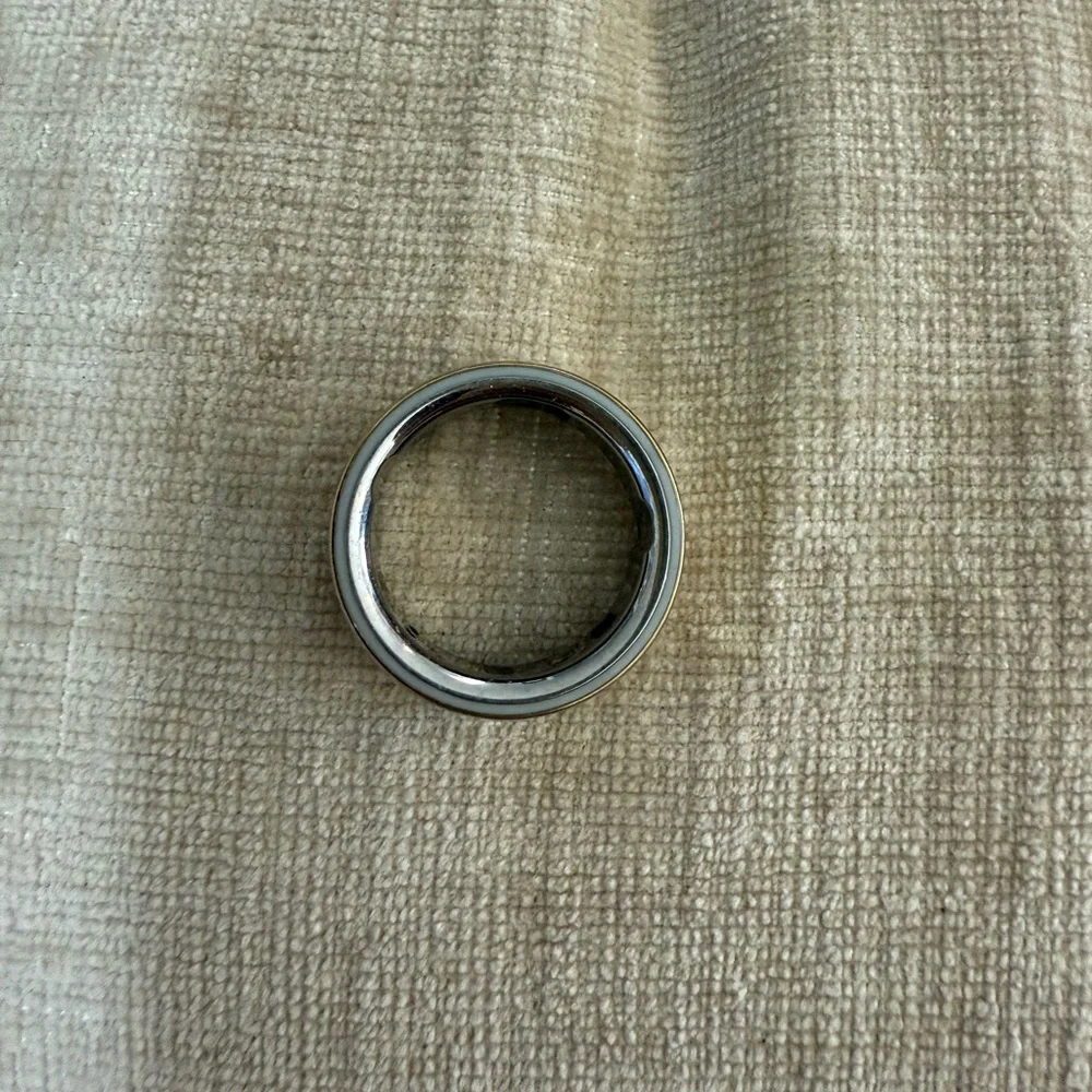 Gold Oura Ring 4 (size 9)